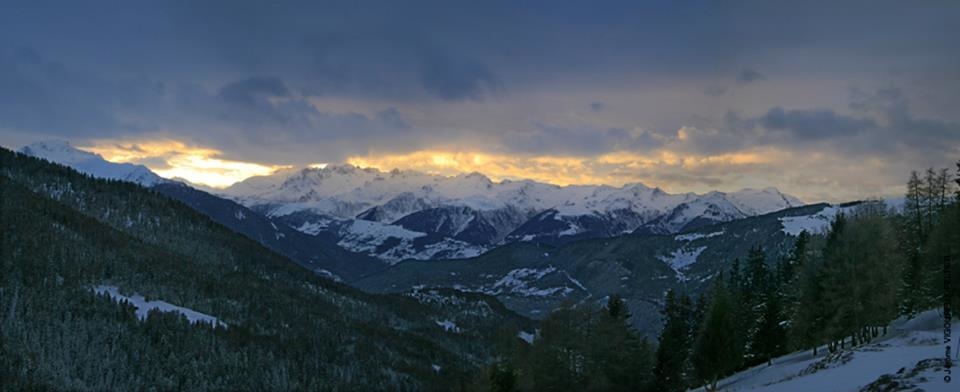 JVP - Panoramique  la vole - Couch de soleil en Savoie (Longefoy-sur-Aime)