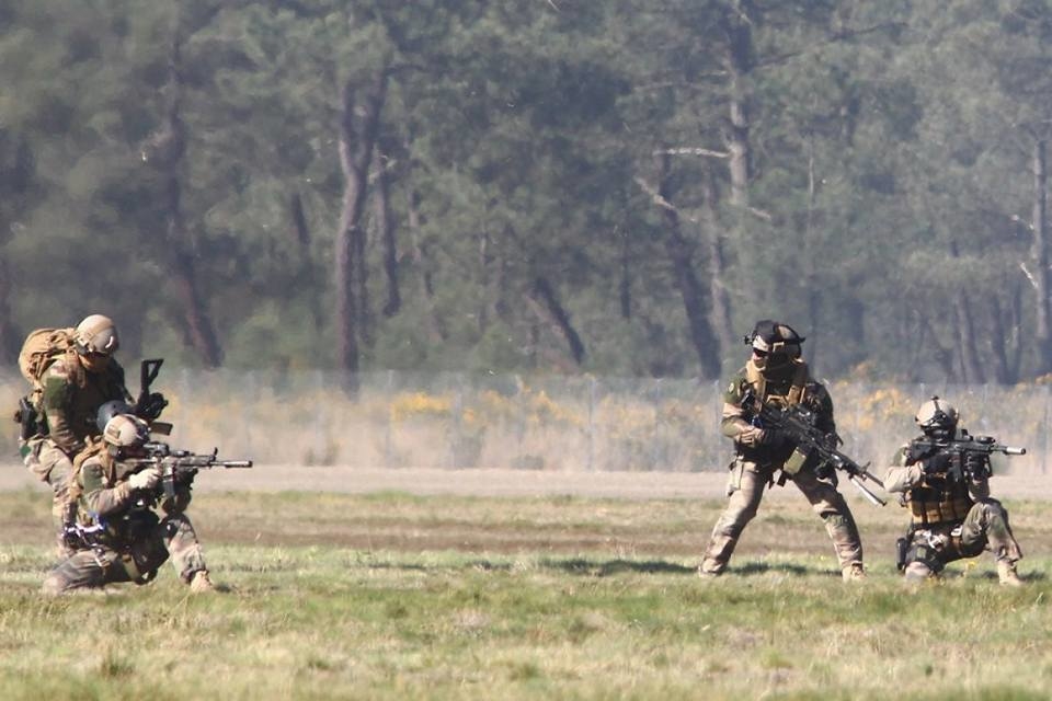 JVP aro. - Secours - Forces de l'ordre - Forces arme - Aronautique - Evnementiel - avec Dimatex